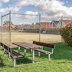 Strandgardsvej Iv *