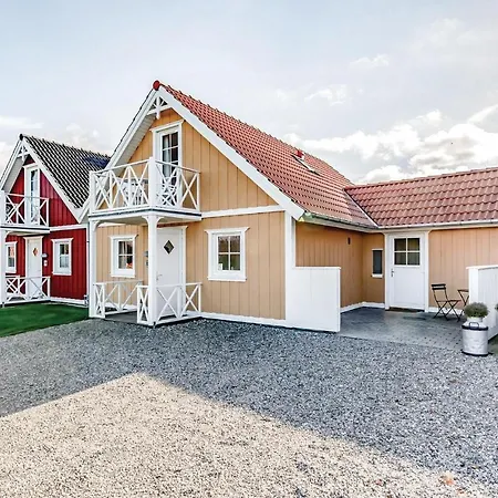 3 Bedroom Lovely In Brenderup Fyn Holiday home Bro (Funen)