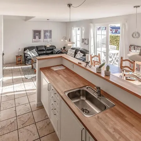 Cozy Home In Brenderup Fyn With Sauna