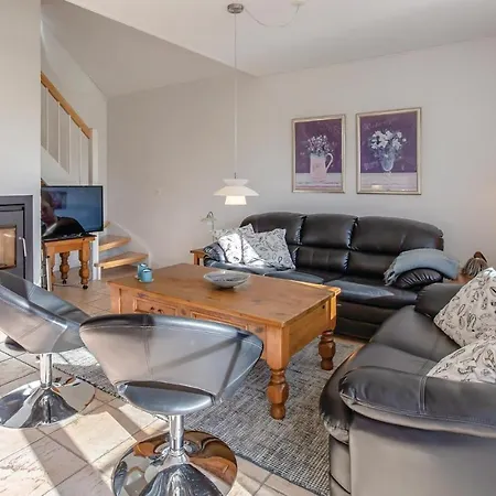 Hébergement de vacances 3 Bedroom Lovely In Brenderup Fyn *